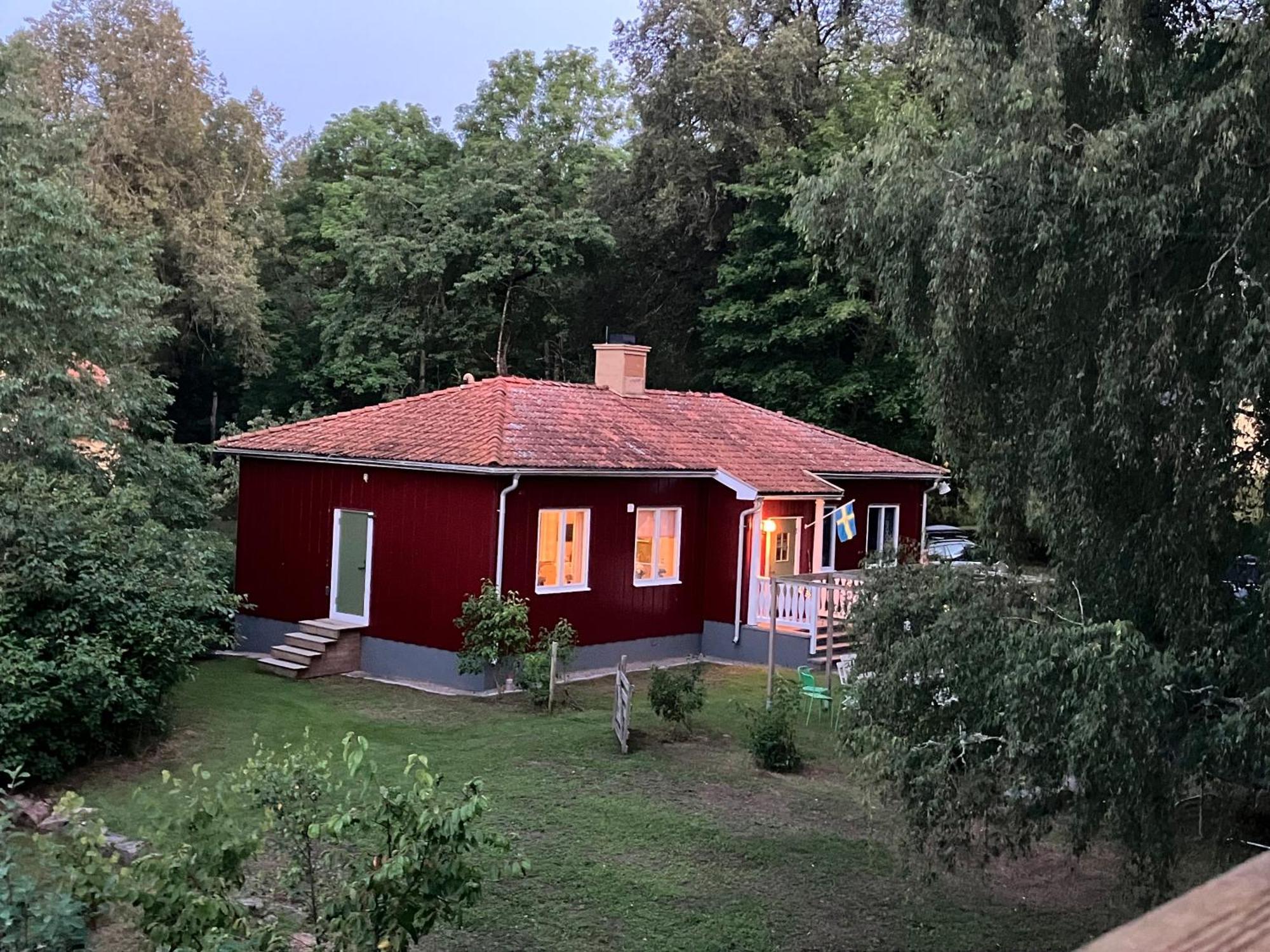 Lidhem Herrgard. Bed & Breakfast Och Mindre Laegenheter Виммербю Экстерьер фото